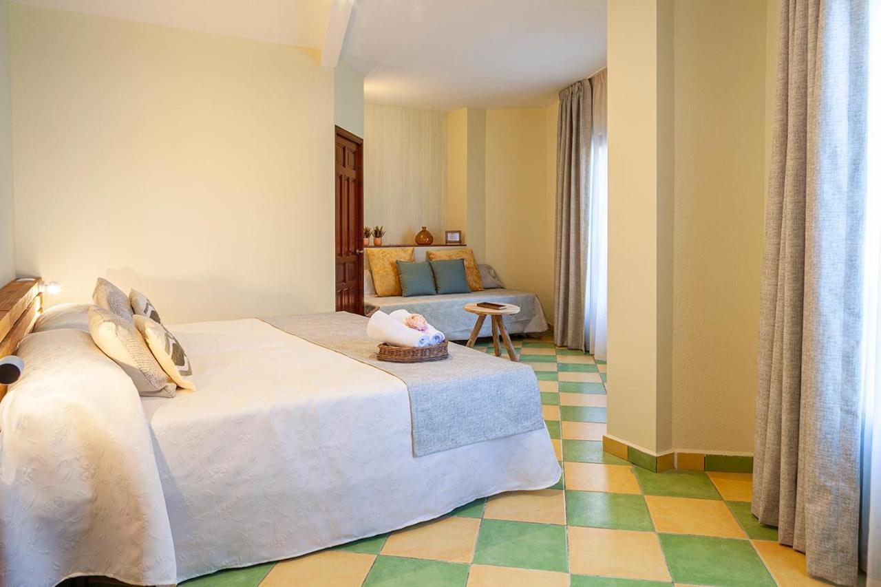 Leon Dormido Rooms & Apartments Polop Eksteriør bilde